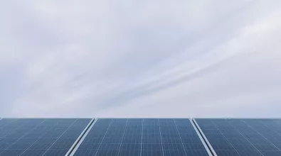 solar_panels_angle.jpg solar_panels_angle.jpg